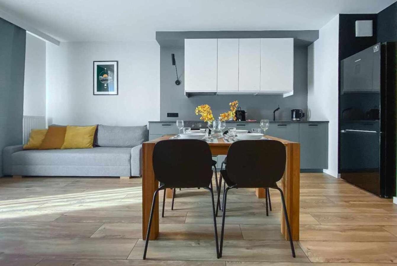 Like Home Apartments Краков Экстерьер фото