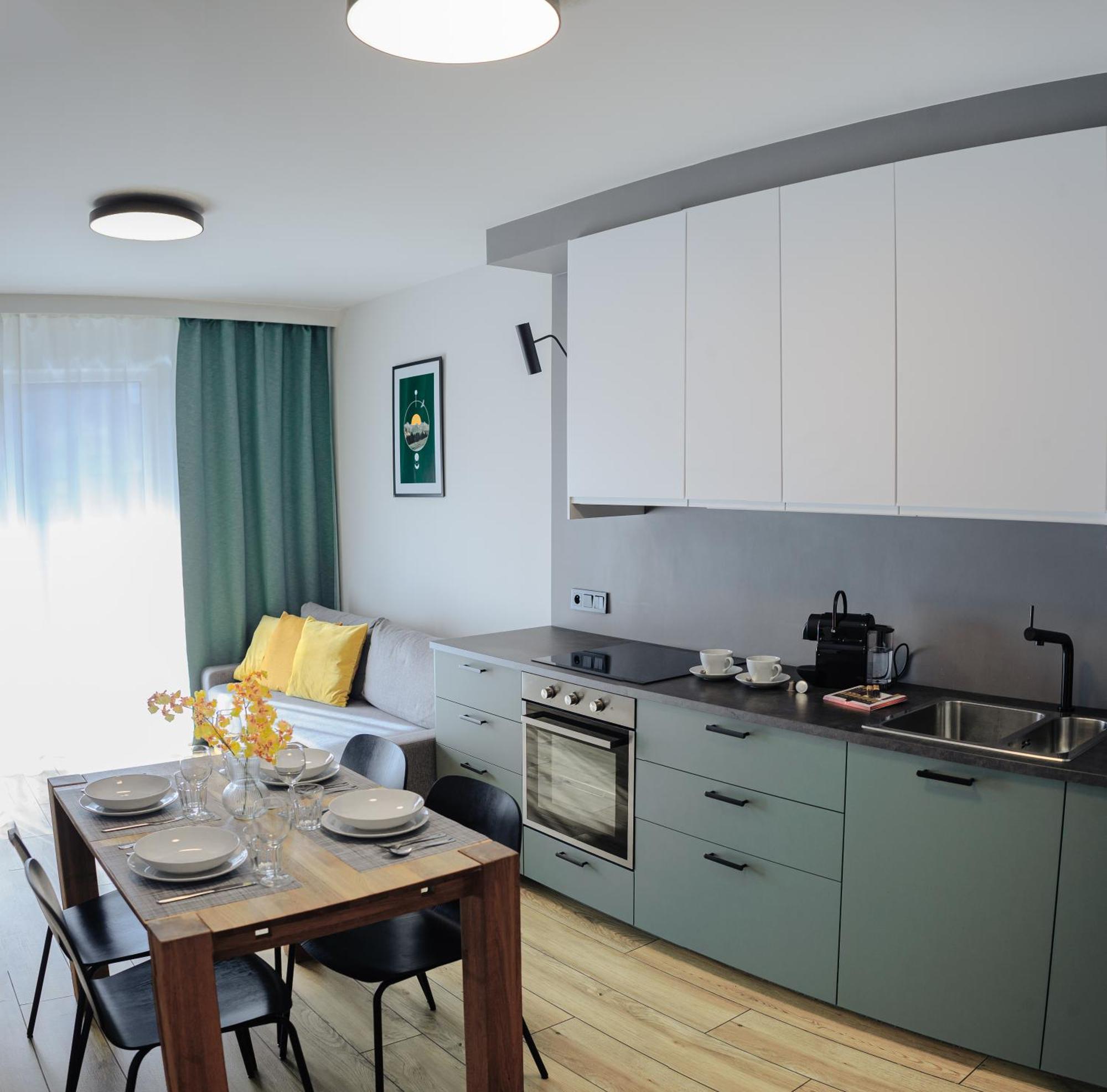 Like Home Apartments Краков Экстерьер фото